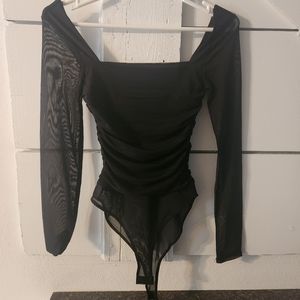 Size small, black top